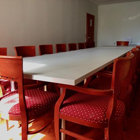 Hotel Medno エクステリア 写真