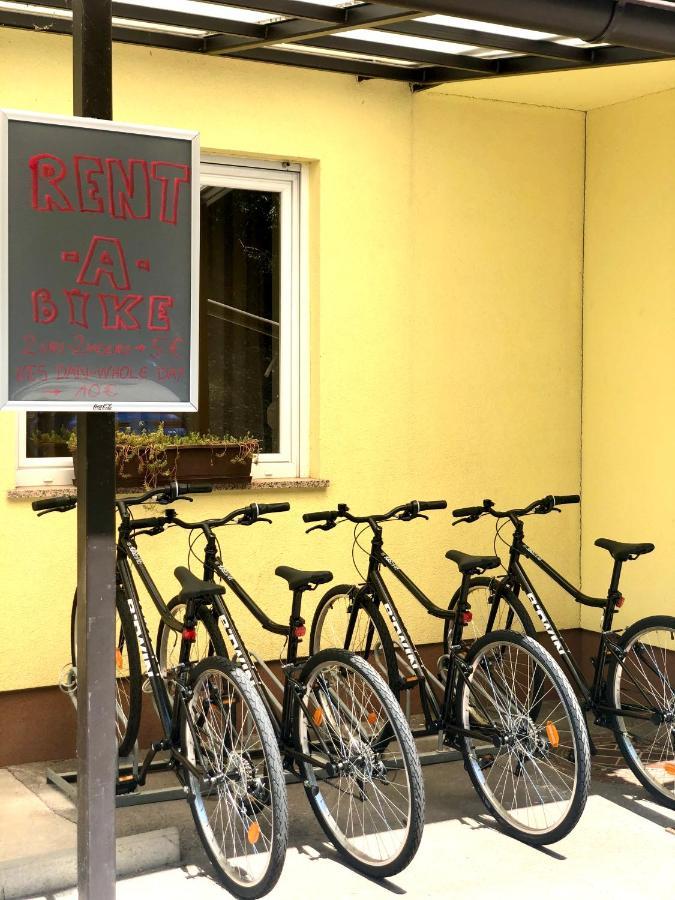 Hotel Medno エクステリア 写真