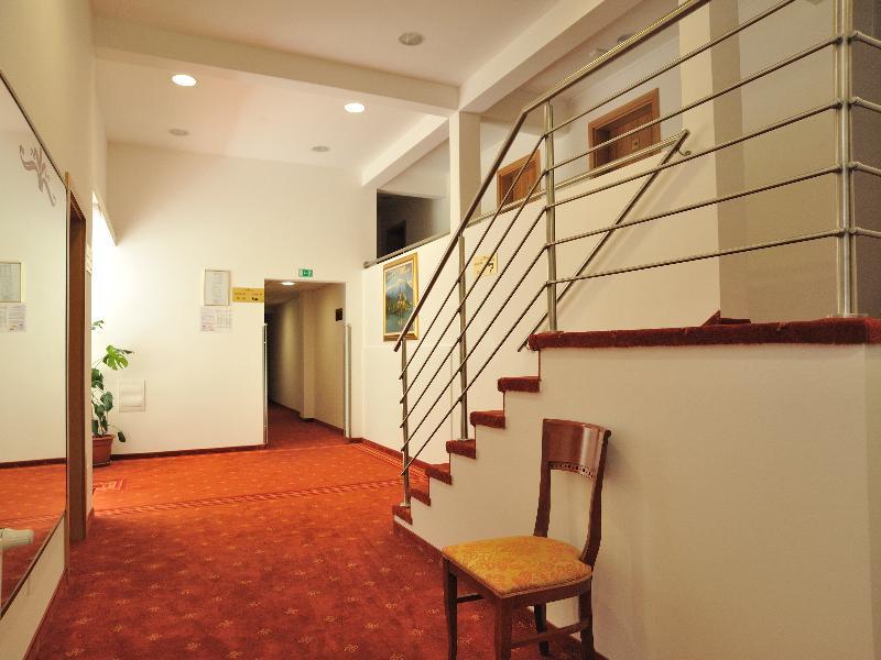 Hotel Medno エクステリア 写真