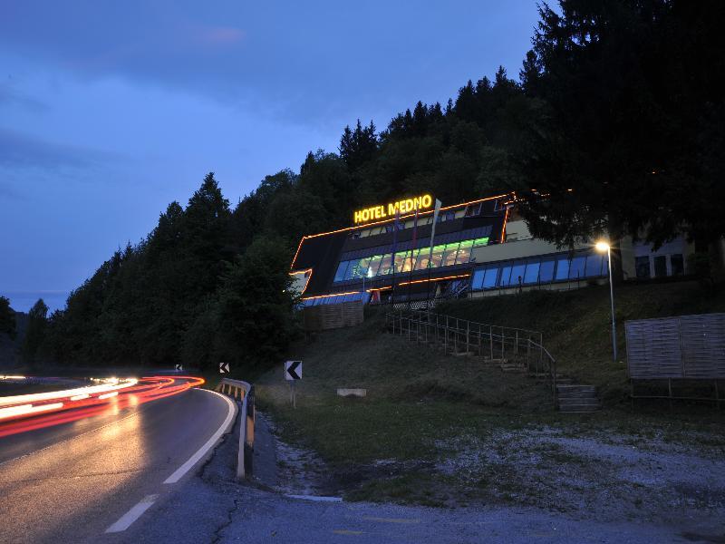 Hotel Medno エクステリア 写真
