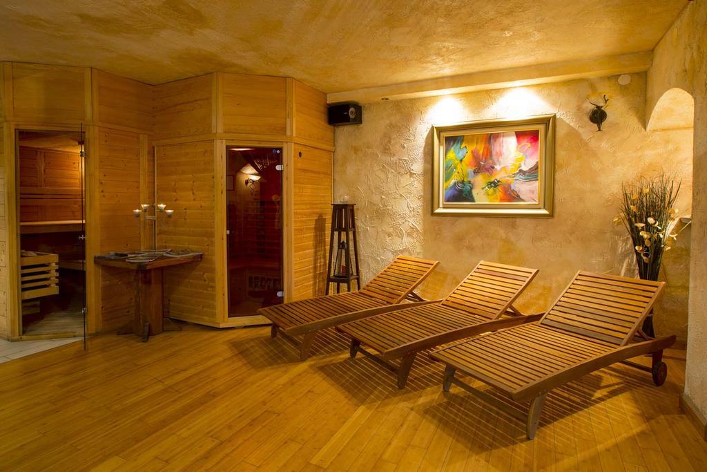 Hotel Medno エクステリア 写真